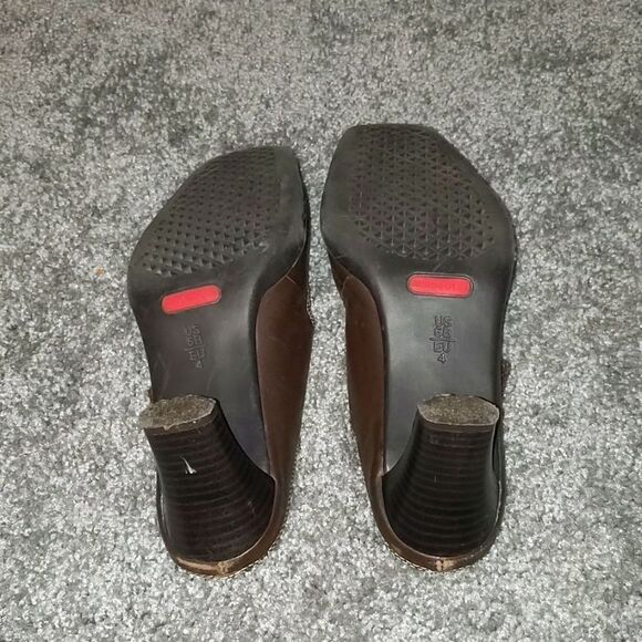 A2 By Aerosoles brown mules Sz 6B - Picture 6 of 6